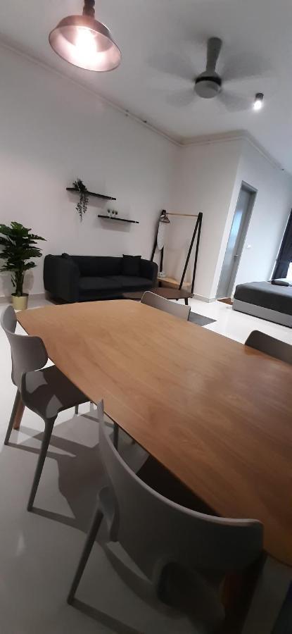 Cozystay @ Core Soho Suite Klia Sepang Extérieur photo